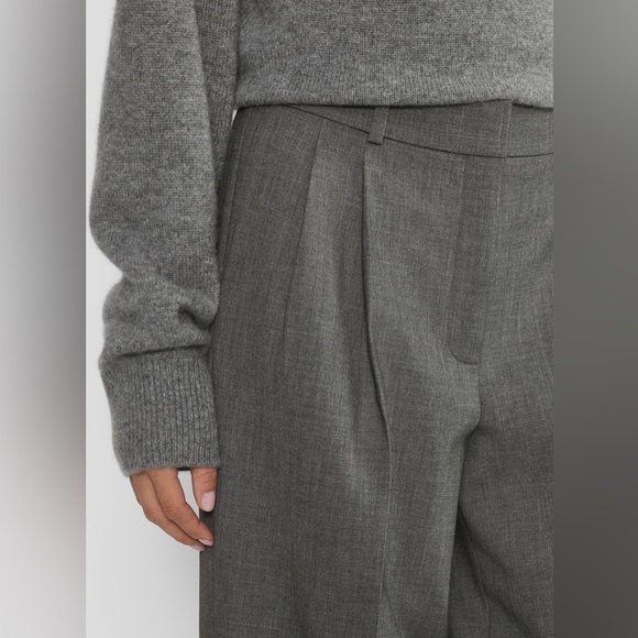 Aritzia Babaton Grey Gray High Waisted Rise Wide Leg Pleated Pants w/ Belt Loops - Picture 9 of 16
